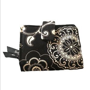 Thirty -One 100% Cotton Snap Front Wallet Black/White Floral 4.5X3.5